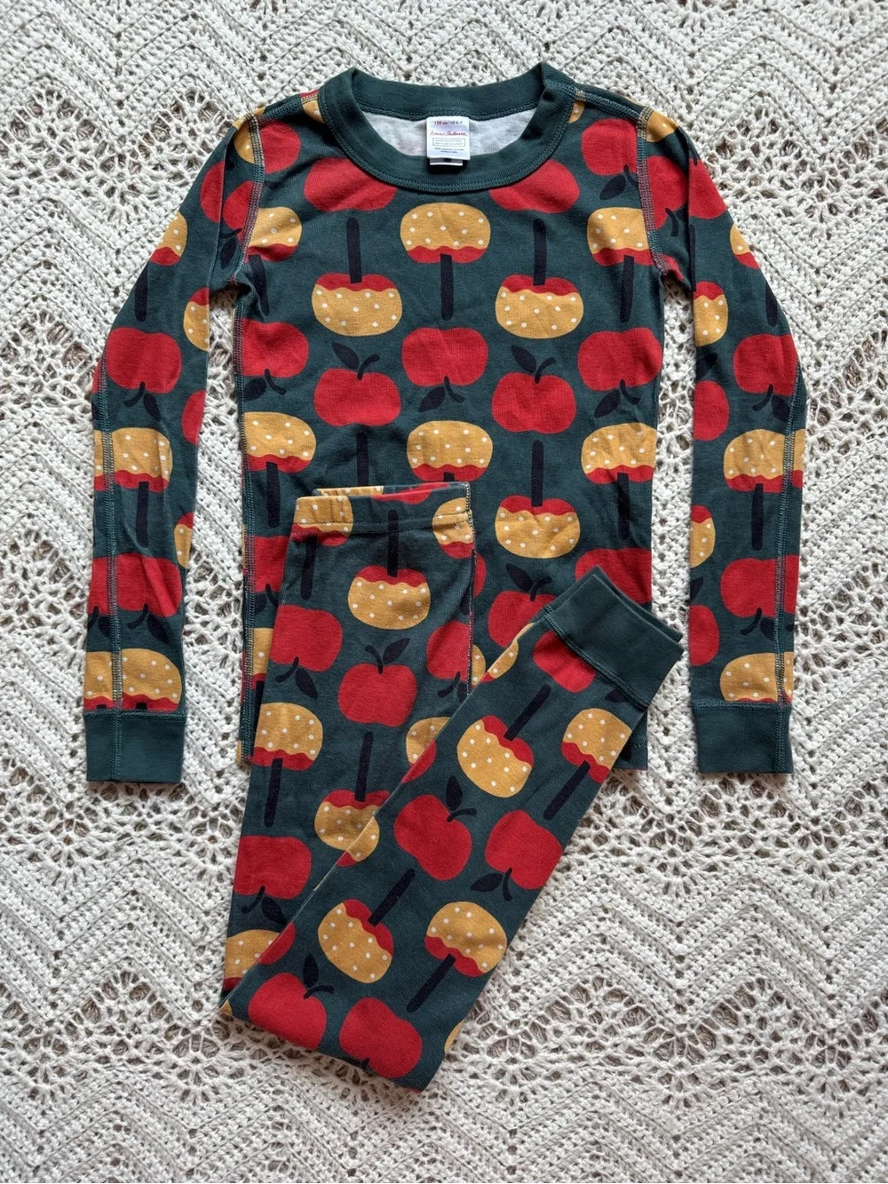 Hanna Andersson Apple Print Pajama Set 6-7 Fall Organic Cotton Pj’s Long Sleeve